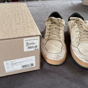 Women's Golden Goose Ball Star Sneakers